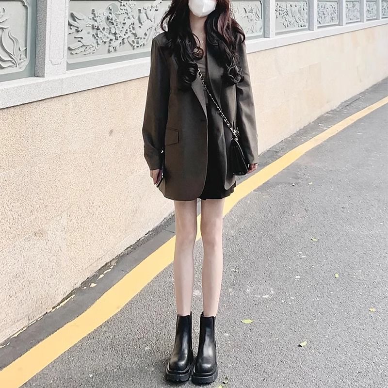Women Formal Wear Designers - بليزرات طويلة للسيدات بتصميم غير متماثل