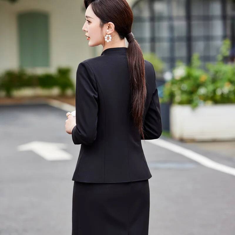 بدلات عمل نسائية رسمية للخريف  - مراجعة Women Formal Wear Stitching وسعره