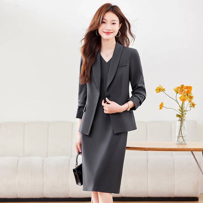 بدلة عمل نسائية من القماش عالي - مراجعة Women Formal Wear Stitching وسعره