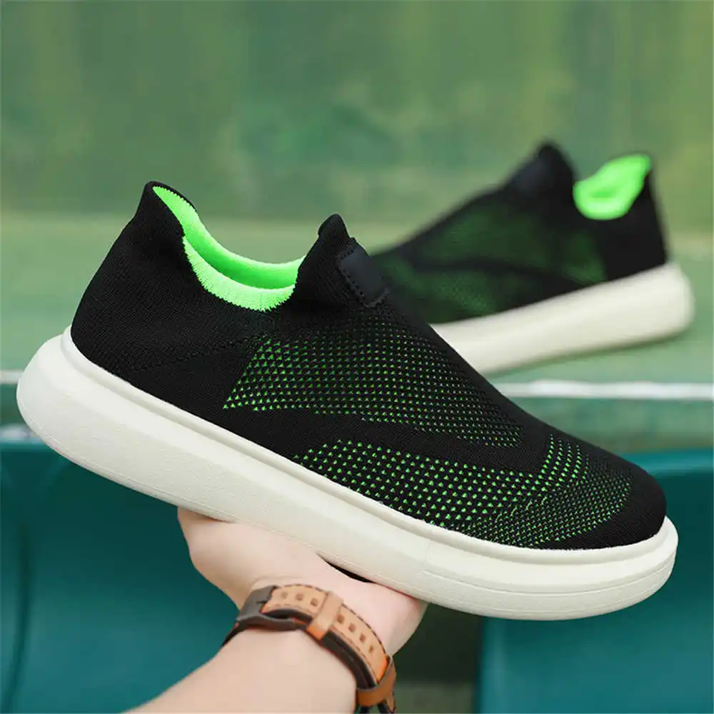 جوارب رياضية للنساء ، أحذية بن - مراجعة Women Formal Wear Footwear وسعره