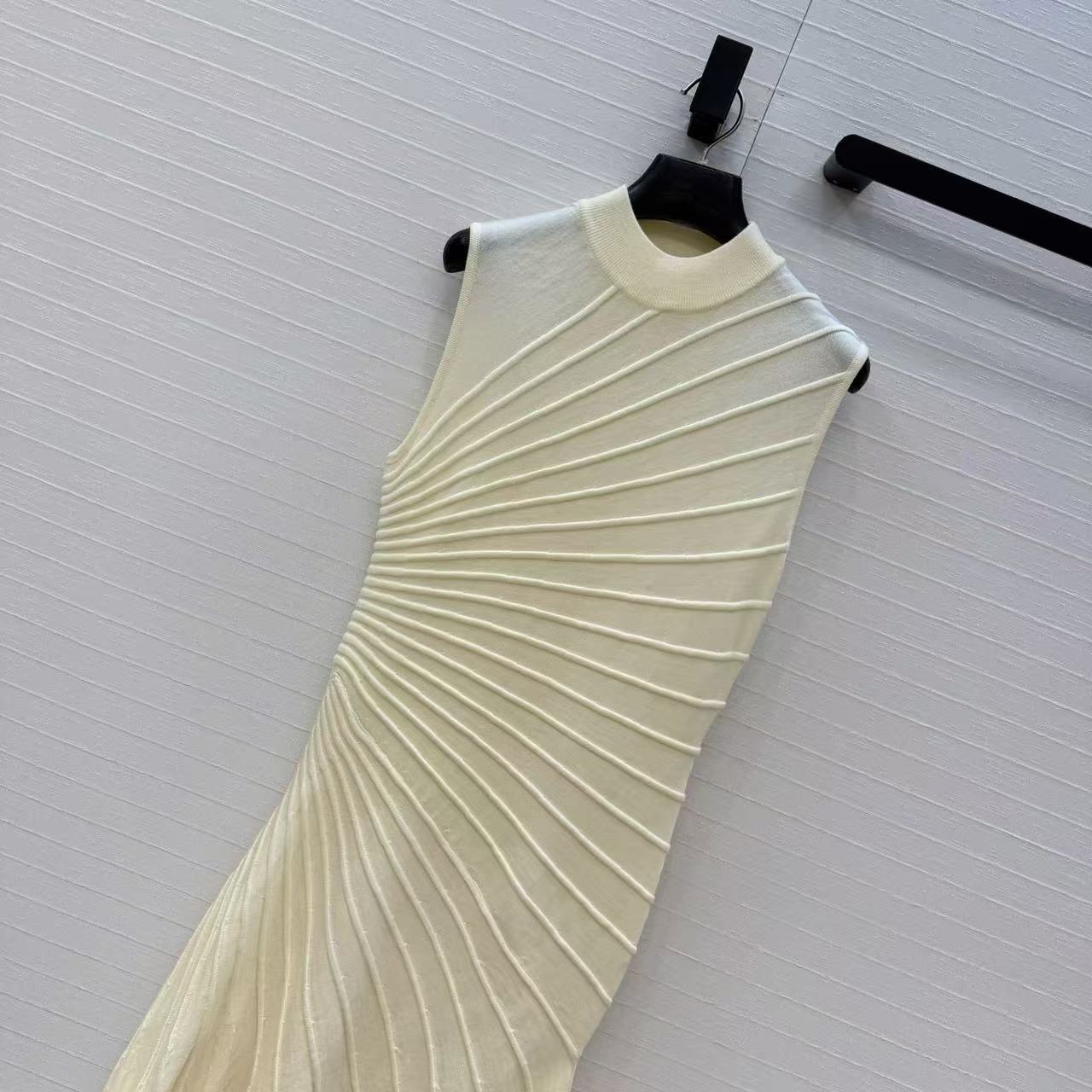 فستان محبوك بتصميم مطوي غير من - مراجعة Women Formal Wear Designers وسعره